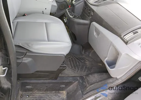 2017 Ford Transit-250 z USA, uszkodzony, nr VIN 1FTYR2XM7HKB16132